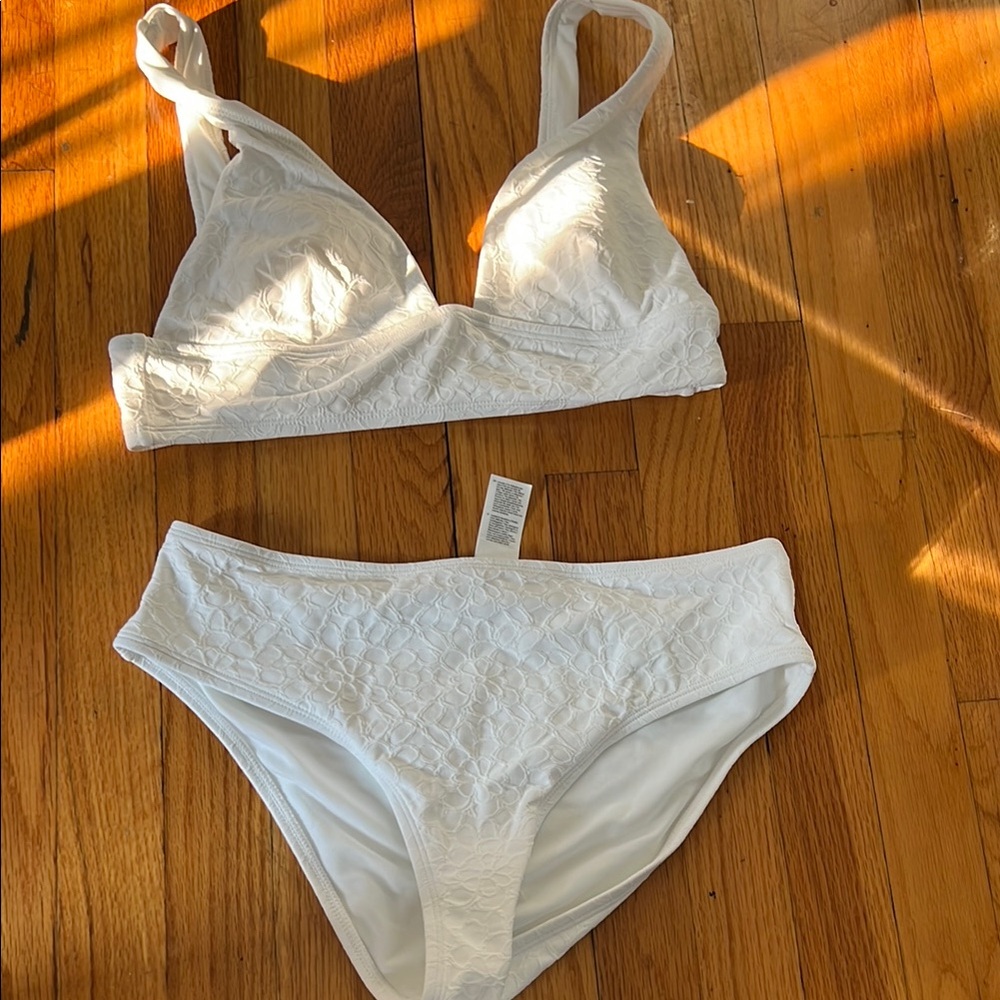 Cupshe White Textured Bikini Set